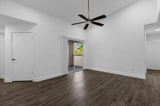 2580 Grassy Point Dr, Unit 206 in Lake Mary, FL - Building Photo - Building Photo