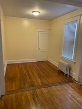 847 Jay St, Unit Second floor in Albany, NY - Building Photo - Building Photo