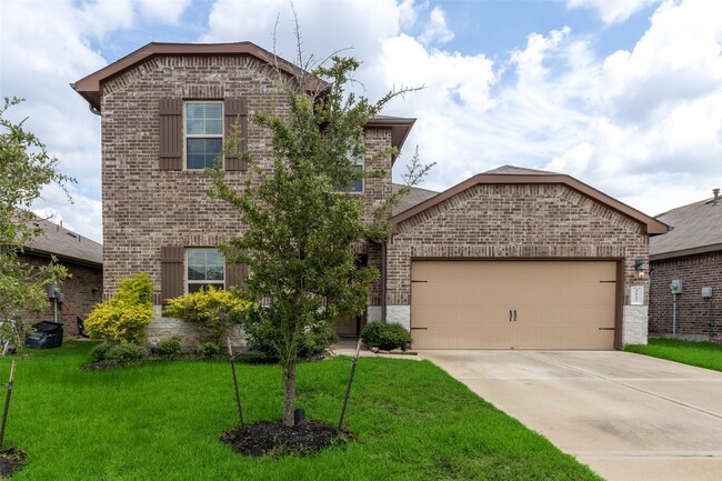 property at 3327 Sumac Dr