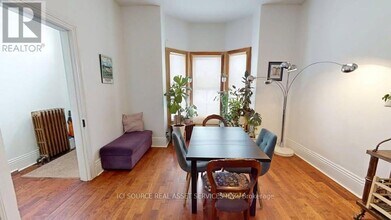 132 Ferguson Ave N in Hamilton, ON - Building Photo - Building Photo