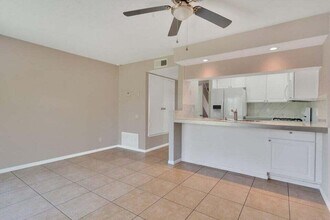 98 Lakeview Cir in Cathedral City, CA - Building Photo - Building Photo