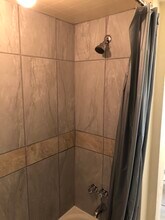 534 Aspen St, Unit 2 in Pittsburgh, PA - Building Photo - Building Photo