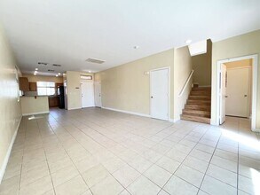 9795 Villa Lorena Ave in Las Vegas, NV - Building Photo - Building Photo