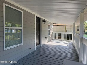 6449 Bluebird Rd in Jacksonville, FL - Building Photo - Building Photo