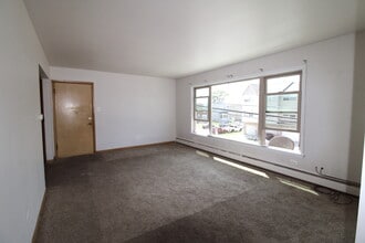 6151 76th Ave in Summit, IL - Building Photo - Building Photo