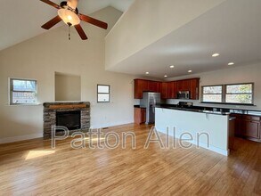 12 Conscious Way in Asheville, NC - Building Photo - Building Photo