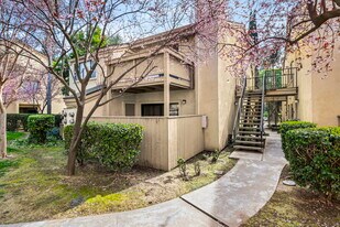 3400 Sullivan Ct, Unit #206 in Modesto, CA - Building Photo