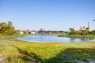 19065 Cabernet Ct in Venice, FL - Foto de edificio - Building Photo