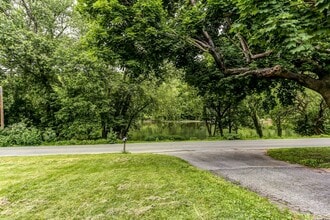 1140 Oyster Mill Rd in Camp Hill, PA - Building Photo - Building Photo