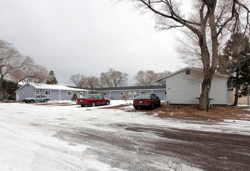 310 Hunter Ave in Colorado Springs, CO - Building Photo