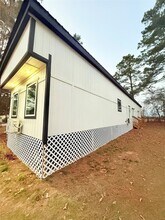 12090 Canal St in Willis, TX - Building Photo - Building Photo