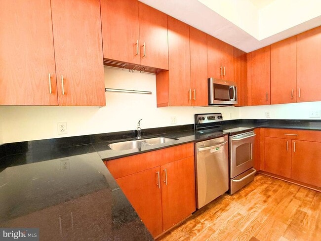 property at 910 M St NW