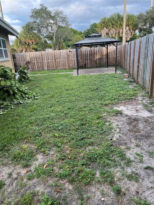 1625 NW 9th Ave in Fort Lauderdale, FL - Building Photo - Building Photo