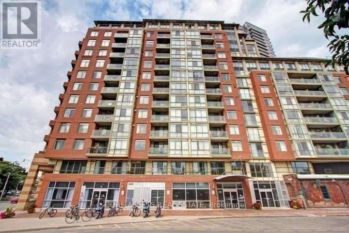 39-439 Parliament St in Toronto, ON - Building Photo