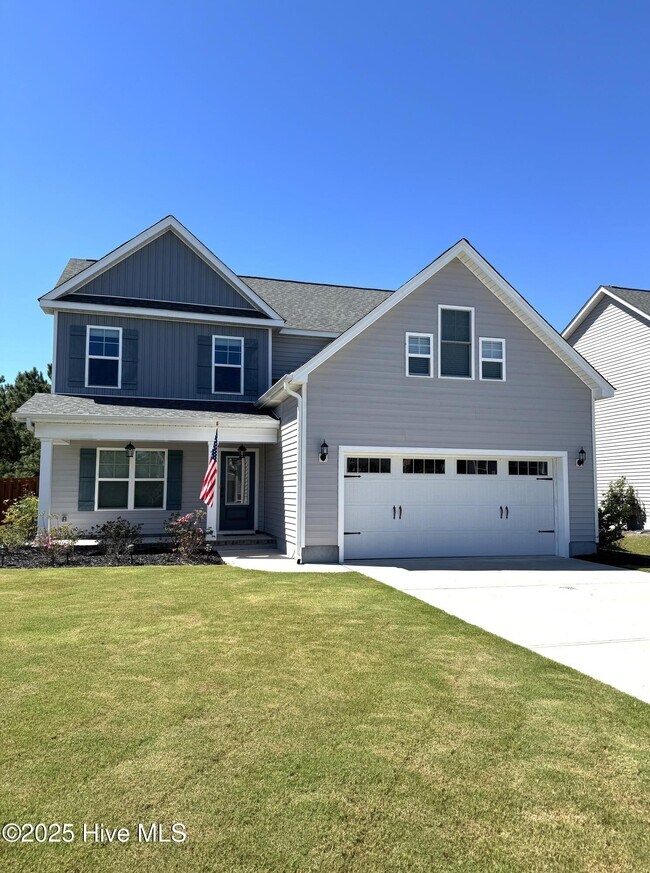 425 Pebble Shore Dr in Sneads Ferry, NC - Building Photo - Building Photo
