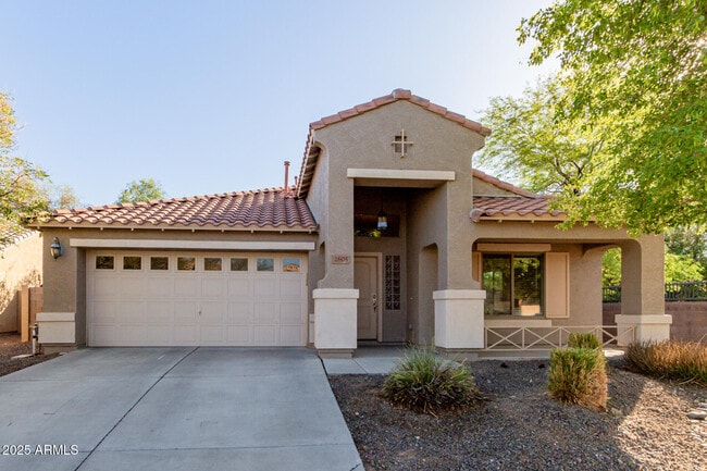 2605 East Charlotte Dr in Phoenix, AZ - Building Photo - Building Photo