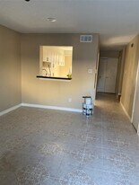 7952 Grove Ridge Dr in Houston, TX - Building Photo