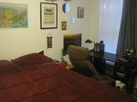 28 S Huntington Ave, Unit 302 in Boston, MA - Building Photo