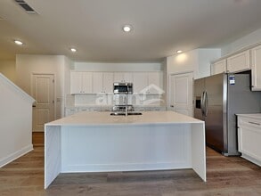 510 Pointe Dr in Dallas, GA - Building Photo - Building Photo