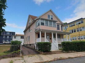 12 East St in Ansonia, CT - Building Photo