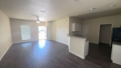 3505 Barnacle Dr in Killeen, TX - Building Photo - Building Photo