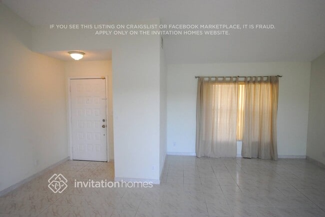 889 NW 97th Ave in Plantation, FL - Foto de edificio - Building Photo