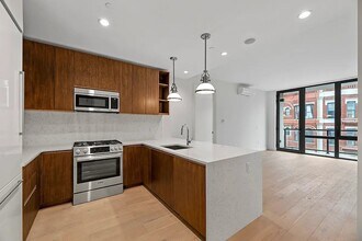 127 W 112th St in New York, NY - Building Photo - Building Photo