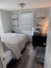 4 Auburn Ave Ext in Hampton, NH - Building Photo - Building Photo