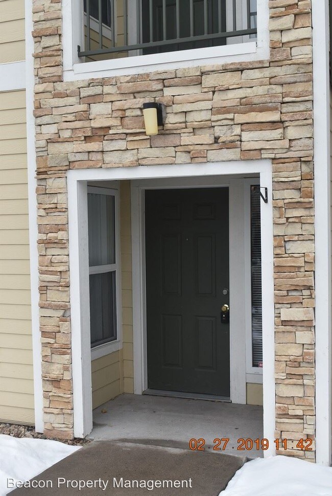 4875 S Balsam Way-Unit -7-102 in Littleton, CO - Building Photo - Building Photo