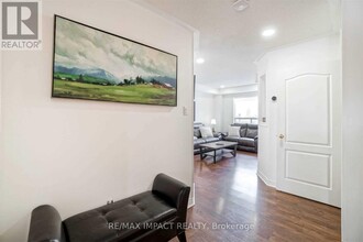 38 Lax Ave in Ajax, ON - Building Photo - Building Photo