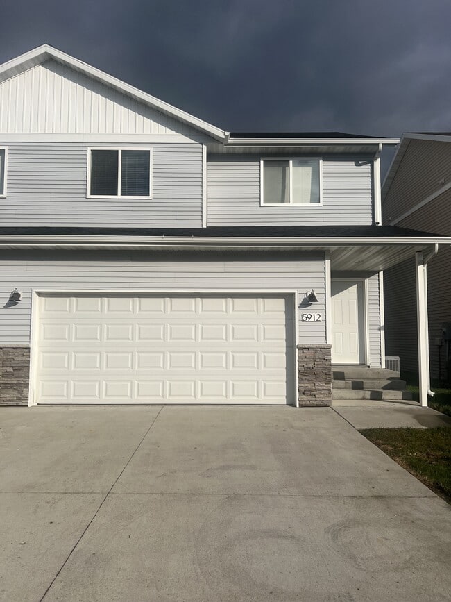 property at 5912 36th St S