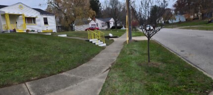 1494 Diagonal Rd in Akron, OH - Building Photo - Building Photo