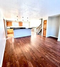 2058 S Uravan St in Aurora, CO - Building Photo - Building Photo