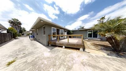 6126 Dorothy Dr in San Diego, CA - Building Photo - Building Photo