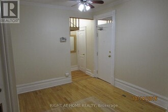 220-220 Lyon St. N in Ottawa, ON - Building Photo - Building Photo