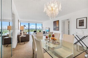 3701 N Country Club Dr, Unit 1604 in Aventura, FL - Building Photo