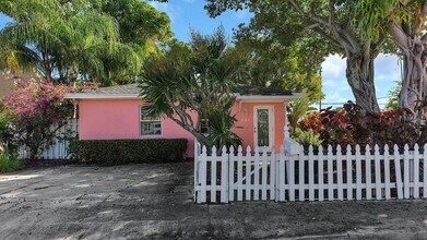802 N J St in Lake Worth Beach, FL - Building Photo - Building Photo