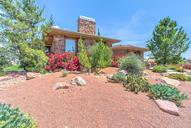 1372 N Old Course Rd in Washington, UT - Building Photo - Building Photo