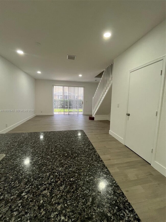 2216 Ensenada Terrace in Weston, FL - Building Photo - Building Photo