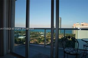 19390 Collins Ave, Unit # PH-26 in Sunny Isles Beach, FL - Building Photo