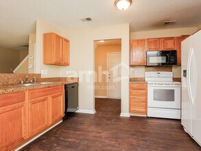 166 Two Pond Loop in Ladson, SC - Building Photo - Building Photo