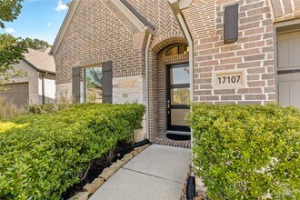 17107 Sandstone St in Conroe, TX - Building Photo - Building Photo