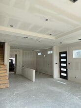 1120 Miller Rd in Sealy, TX - Building Photo - Building Photo