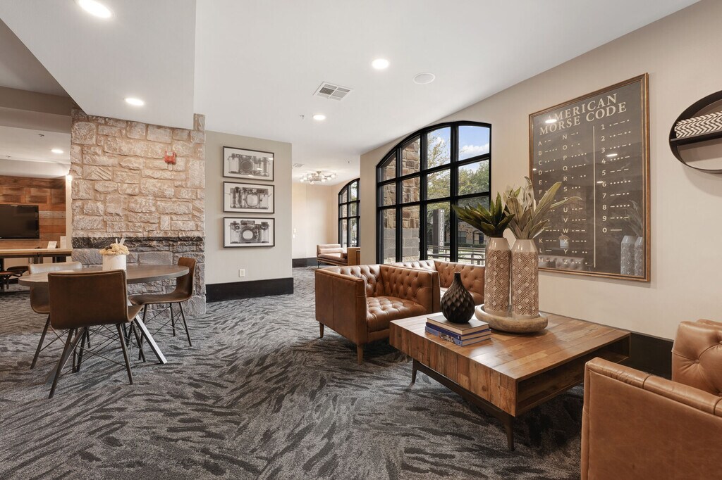 Fitzhugh Urban Flats Apartments in Dallas, TX