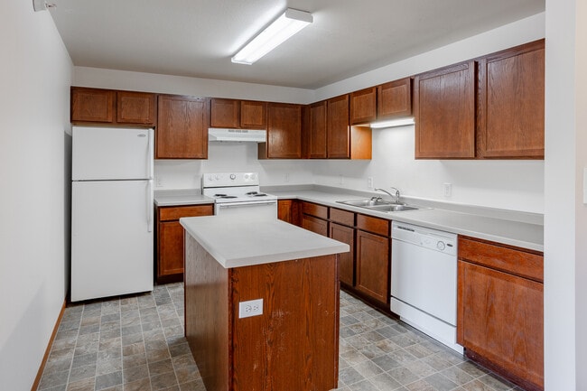 Keeneland Village Apartments