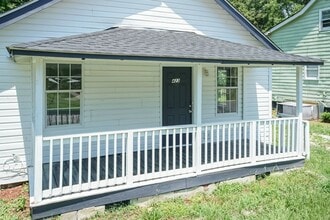 423 E Rockspring St in Henderson, NC - Building Photo - Building Photo