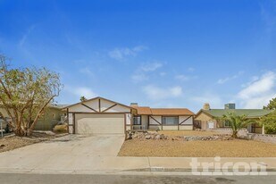 271 Princess Ann Ct in Henderson, NV - Building Photo