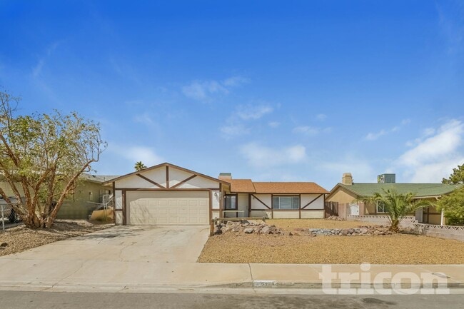property at 271 Princess Ann Ct