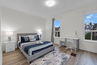 77 Montrose Ave, Unit SI ID1403774P in Toronto, ON - Building Photo - Building Photo