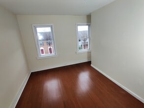 130 Magnolia Ave in Elizabeth, NJ - Building Photo - Building Photo